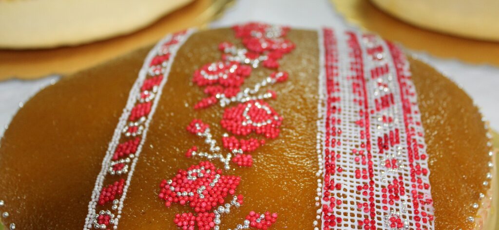 Dettaglio di un pane votivo decorato (angules) per la festa di San Nicola a Ortueri