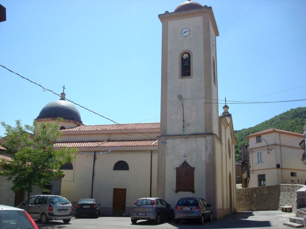 Oniferi, Sardegna