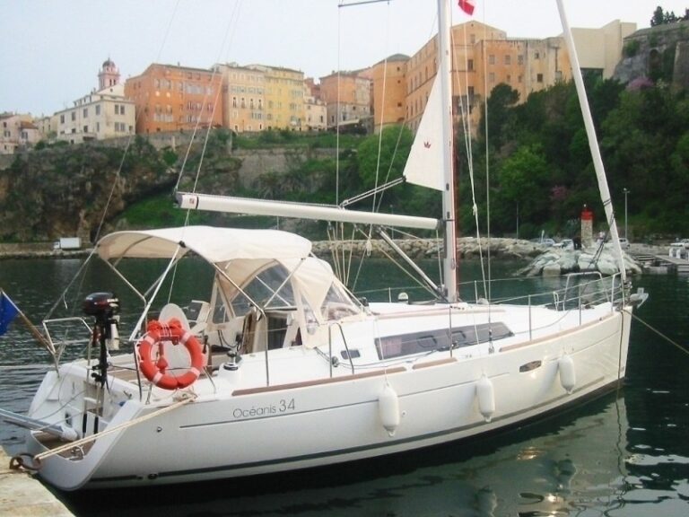 Crociere in barca a vela da Oristano: Bosa, Alghero, San Pietro e giro della Sardegna